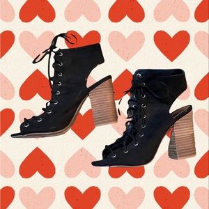 Carlos by Carlos Santana size 6.5